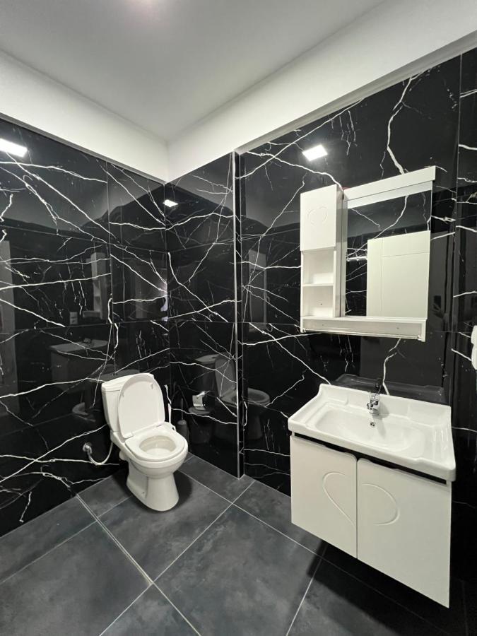 Harmony Apartments Sarandë エクステリア 写真
