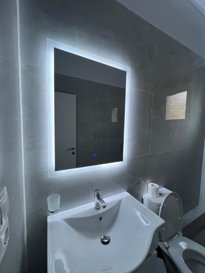 Harmony Apartments Sarandë エクステリア 写真