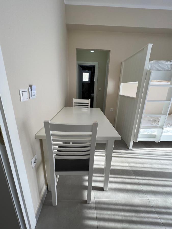 Harmony Apartments Sarandë エクステリア 写真