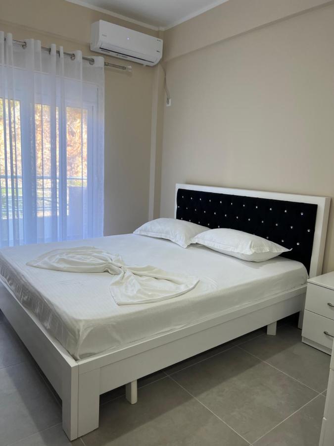 Harmony Apartments Sarandë エクステリア 写真