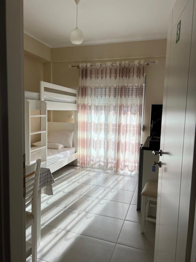 Harmony Apartments Sarandë エクステリア 写真